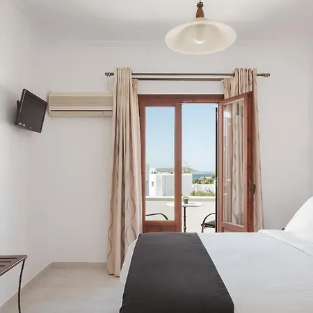 Sunset Paros * נאוסה