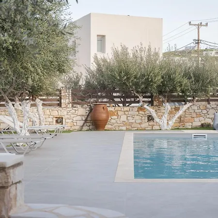 Sunset Paros מלון *