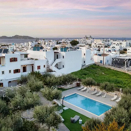 Sunset Paros * נאוסה