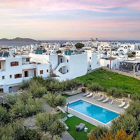 Sunset Paros נאוסה